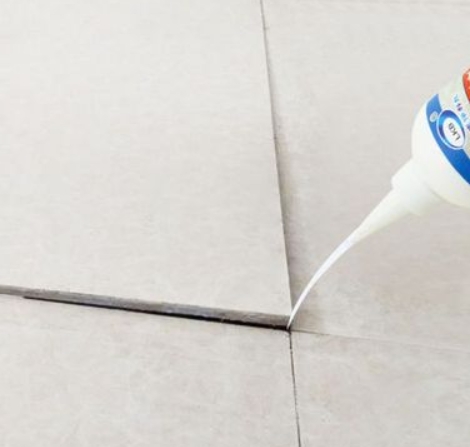 容县瓷砖空鼓维修公司分享卫生间瓷砖脱落的原因可能有以下几点